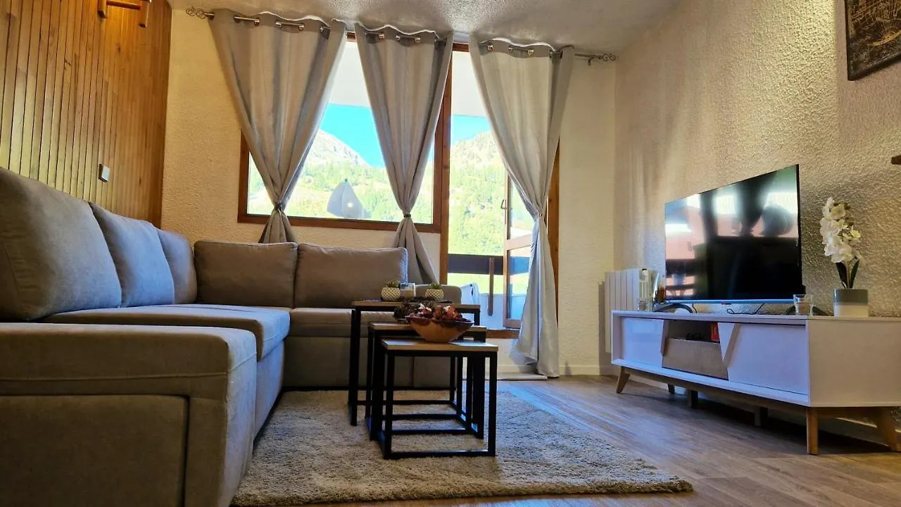 Studio Avec Vue Imprenable Sur La Montagne A Isola 25 M² contacts