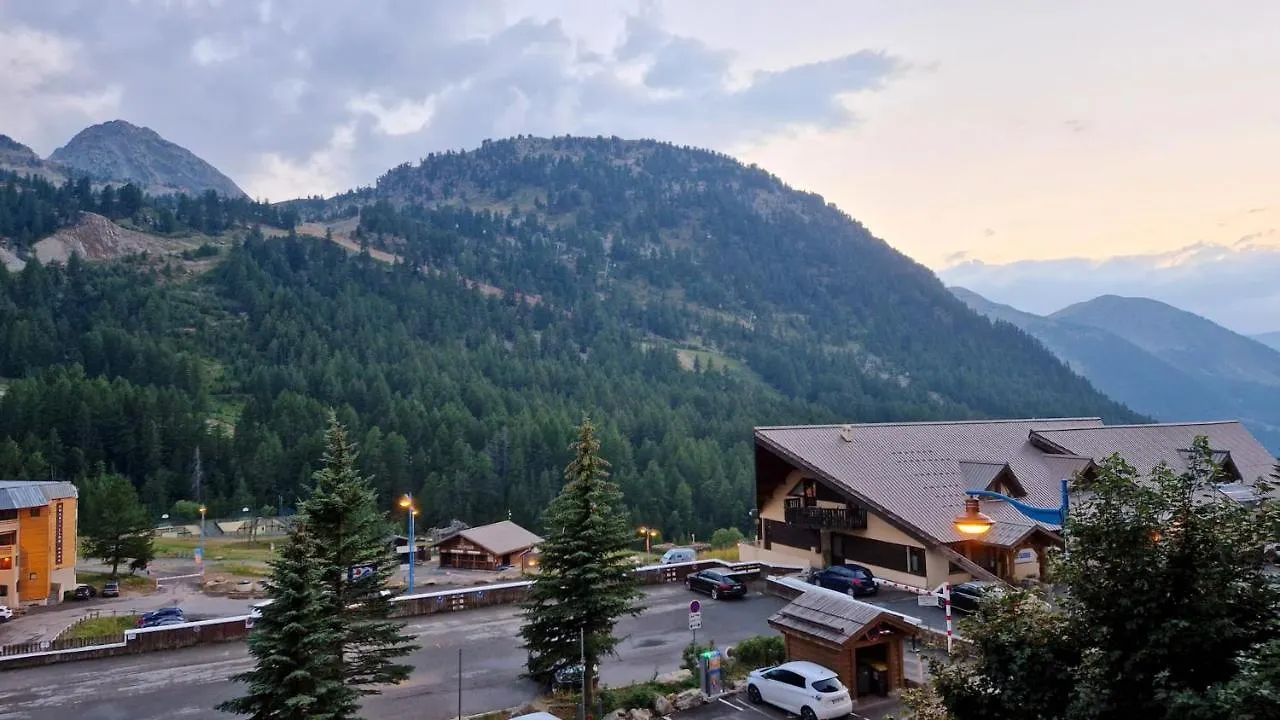 Studio Avec Vue Imprenable Sur La Montagne A Isola 25 M² 0*,  France